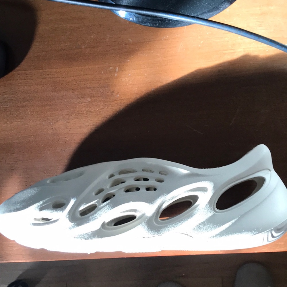 *replica* yzy foam runner - sand